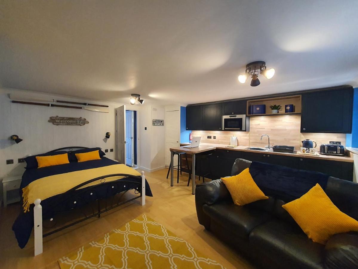 Hayling Hideaway, Private Cosy Annex Near To Beach South Hayling Exterior foto